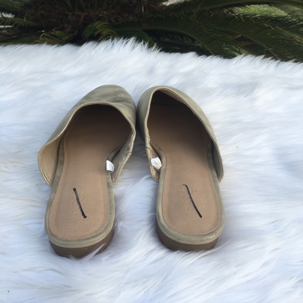 NWOT Universal Thread Brooklyn backless mules - Picture 5 of 6